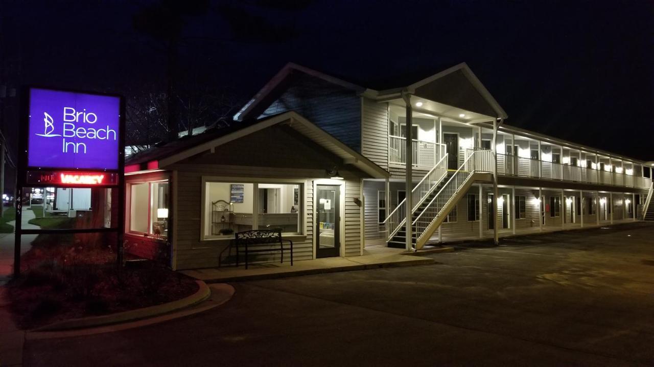 Brio Beach Inn Traverse City Eksteriør billede